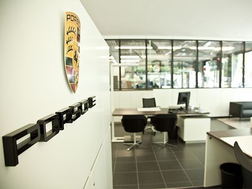 Buchen Sie Ihren Service Termin online.