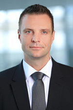 Stefan Bachmann
